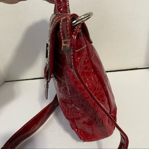 U.S. POLO ASSN. RED CROC PATENT LEATHER CROSSBODY BAG - Picture 8 of 15